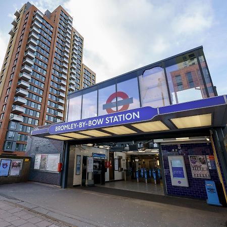 Stylish Fully-Equipped One Bedroom Apartment With Extra Sofa Bed, Free Secure Parking, Onsite Gym, 24Hr Security & Concierge London Luaran gambar