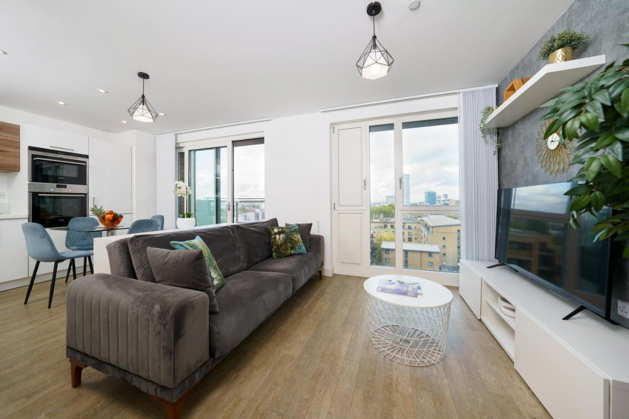 Stylish Fully-Equipped One Bedroom Apartment With Extra Sofa Bed, Free Secure Parking, Onsite Gym, 24Hr Security & Concierge London Luaran gambar